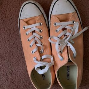 Peach converse